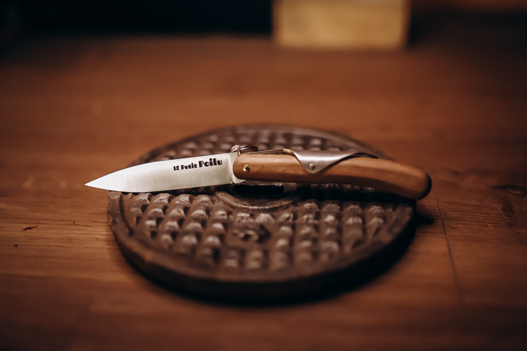 le Petit Poilu, couteau des tranchées 14-18 revisité